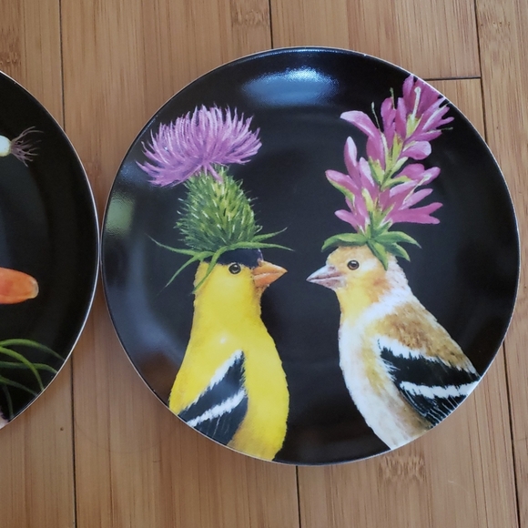 2 Vicki Sawyer Plates Whimsical Unique Duck Finch - Picture 3 of 4